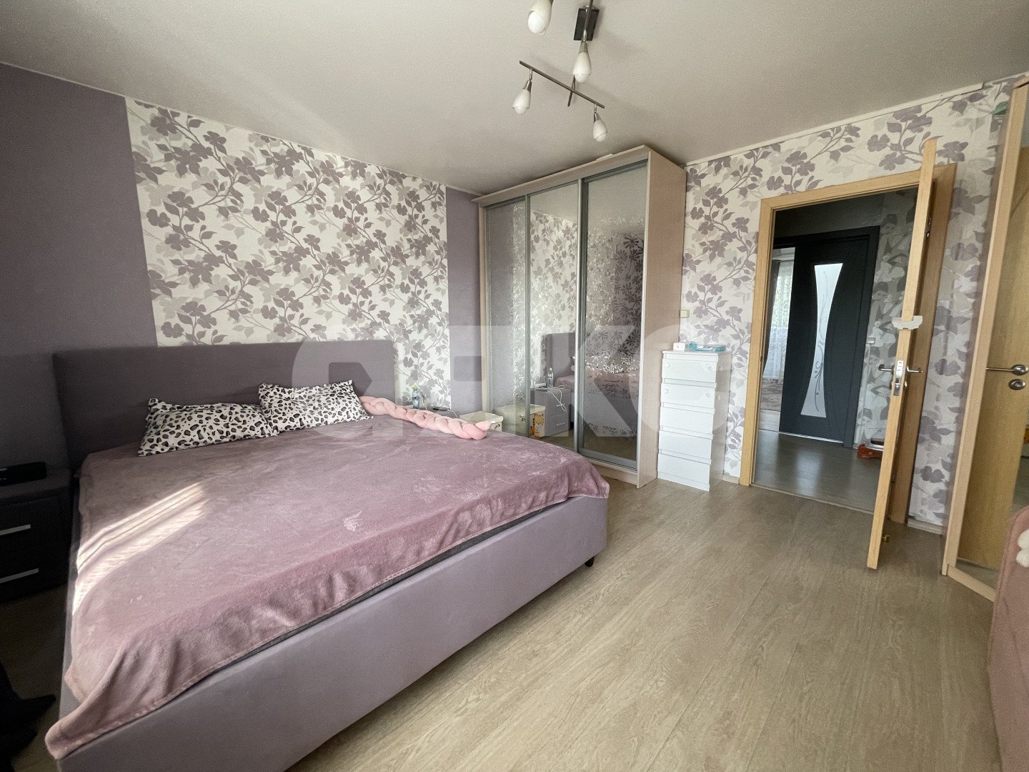 Фото №5: 4-комнатная квартира <span class="whitespace-nowrap">92 м²</span>, <span class="whitespace-nowrap">4/5 эт.</span> - Бронницы, пер. Комсомольский, 4
