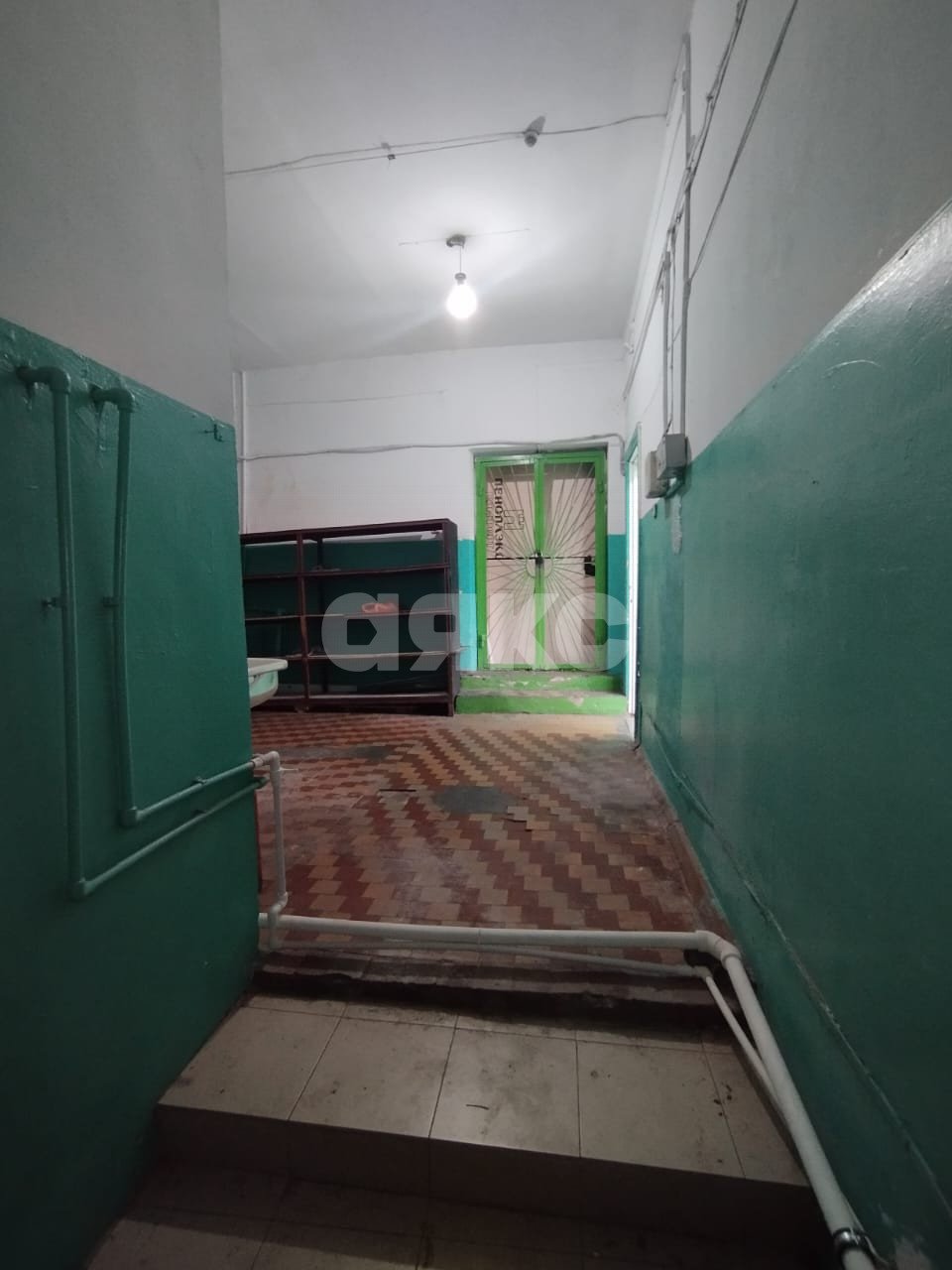 Фото №7: Коммерция <span class="whitespace-nowrap">88 м²</span>, <span class="whitespace-nowrap">-1/5 эт.</span> - Туапсе, ул. Свободы, 24