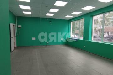 Фото №1: Коммерция <span class="whitespace-nowrap">88 м²</span>, <span class="whitespace-nowrap">-1/5 эт.</span> - Туапсе, ул. Свободы, 24