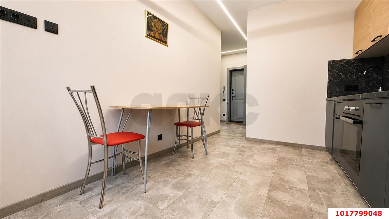 Фото №2: 1-комнатная квартира <span class="whitespace-nowrap">41 м²</span>, <span class="whitespace-nowrap">6/17 эт.</span> - Краснодар, Прикубанский внутригородской округ, 9-й километр, мкр. ЖК Валентина, ул. имени Дзержинского, 64/2