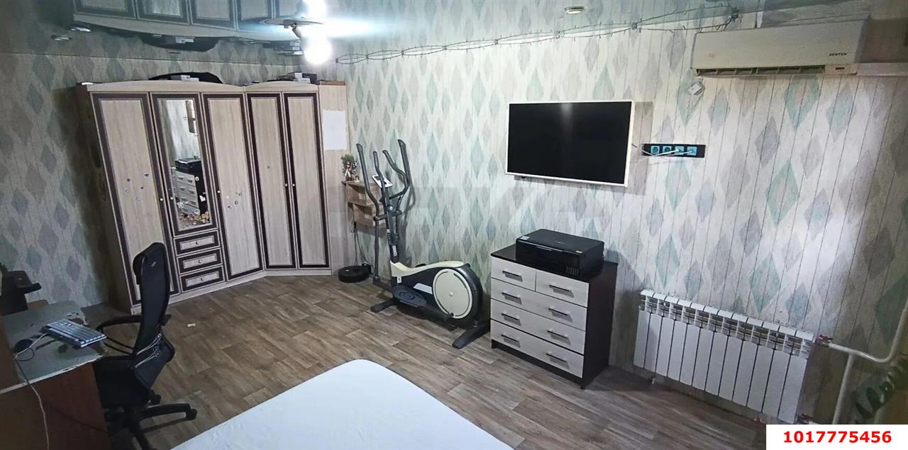 Фото №10: 2-комнатная квартира <span class="whitespace-nowrap">65 м²</span>, <span class="whitespace-nowrap">8/16 эт.</span> - Краснодар, Западный внутригородской округ, мкр. Юбилейный, б-р Платановый, 2