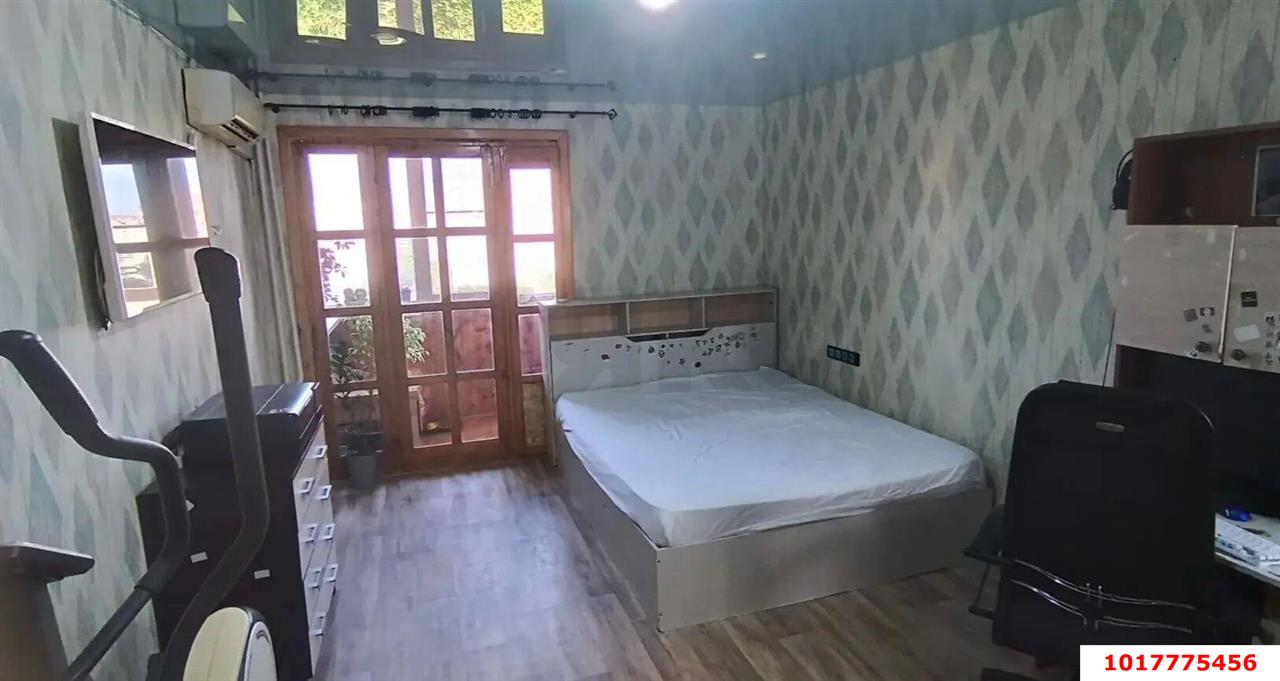 Фото №3: 2-комнатная квартира <span class="whitespace-nowrap">65 м²</span>, <span class="whitespace-nowrap">8/16 эт.</span> - Краснодар, Западный внутригородской округ, мкр. Юбилейный, б-р Платановый, 2
