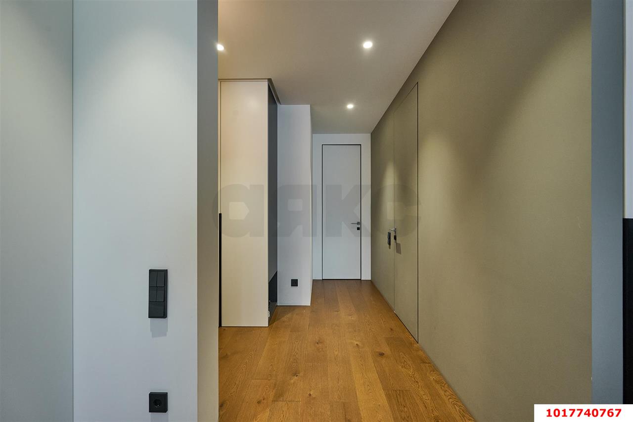 Фото №9: 1-комнатная квартира <span class="whitespace-nowrap">50 м²</span>, <span class="whitespace-nowrap">20/21 эт.</span> - Краснодар, Прикубанский внутригородской округ, мкр. ЖК Губернский, ул. им. Героя Яцкова И.В., 15к1
