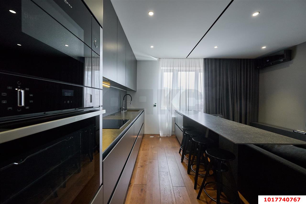Фото №4: 1-комнатная квартира <span class="whitespace-nowrap">50 м²</span>, <span class="whitespace-nowrap">20/21 эт.</span> - Краснодар, Прикубанский внутригородской округ, мкр. ЖК Губернский, ул. им. Героя Яцкова И.В., 15к1