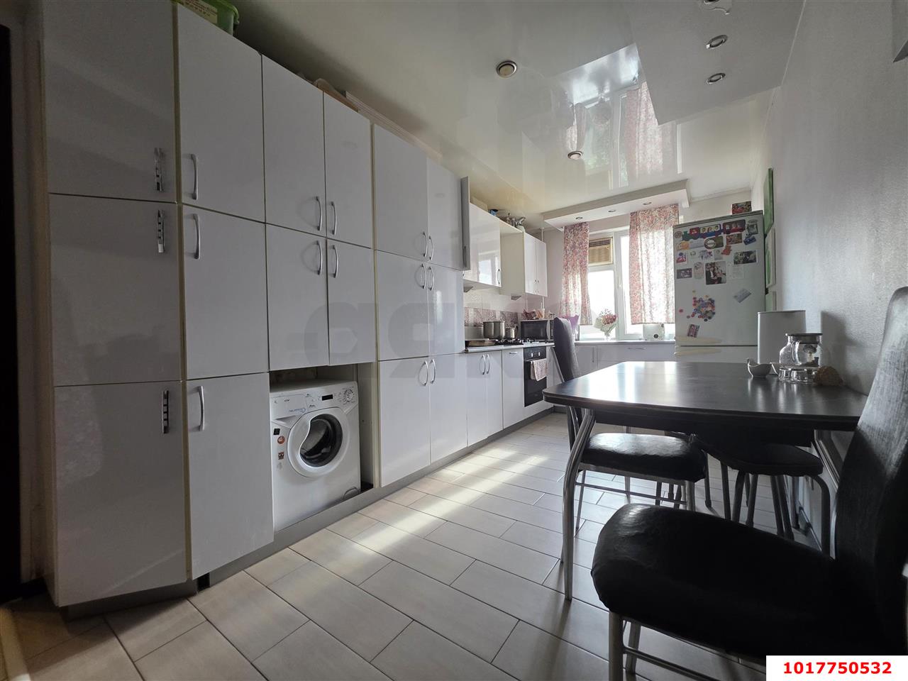 Фото №6: 4-комнатная квартира <span class="whitespace-nowrap">80 м²</span>, <span class="whitespace-nowrap">9/9 эт.</span> - Краснодар, Прикубанский внутригородской округ, мкр. Краевая Клиническая Больница, ул. Российская, 138