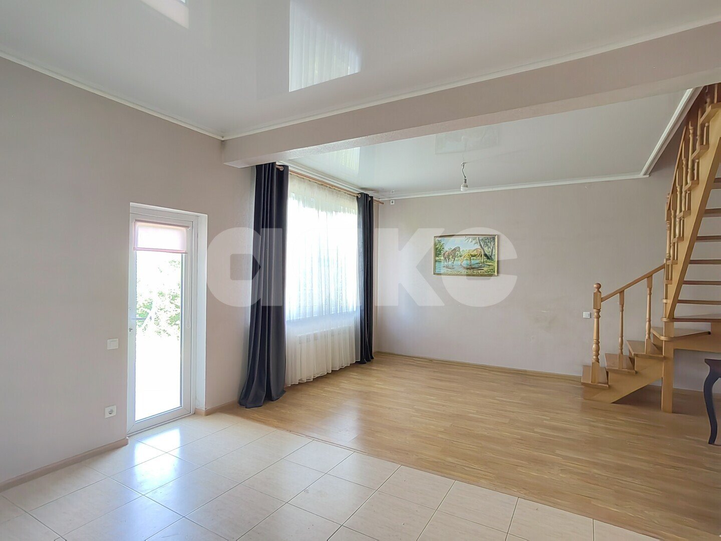 Фото №6: Дом <span class="whitespace-nowrap">112 м²</span> <span class="whitespace-nowrap">+ 6 сот.</span>, <span class="whitespace-nowrap">2 эт.</span> - Гостагаевская, ул. Комсомольская
