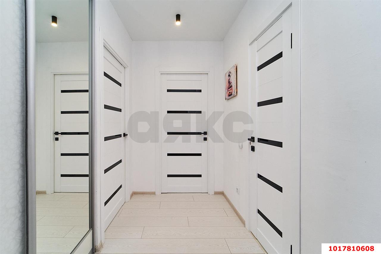 Фото №6: 1-комнатная квартира <span class="whitespace-nowrap">38 м²</span>, <span class="whitespace-nowrap">5/8 эт.</span> - Краснодар, Прикубанский внутригородской округ, отделение № 2 Агрофирмы Солнечная, мкр. жилой комплекс Движение, ул. Западный Обход, 38/1к2