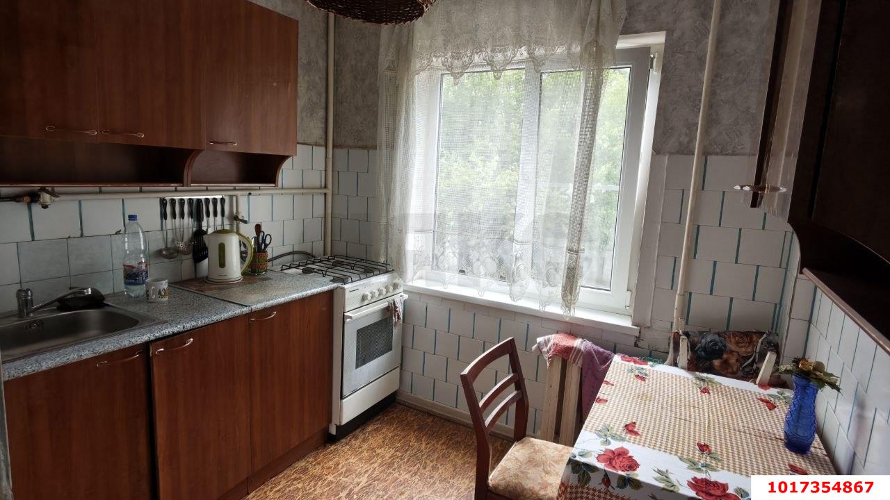 Фото №6: 3-комнатная квартира <span class="whitespace-nowrap">59 м²</span>, <span class="whitespace-nowrap">2/5 эт.</span> - Краснодар, Прикубанский внутригородской округ, мкр. Фестивальный, ул. Гагарина, 83