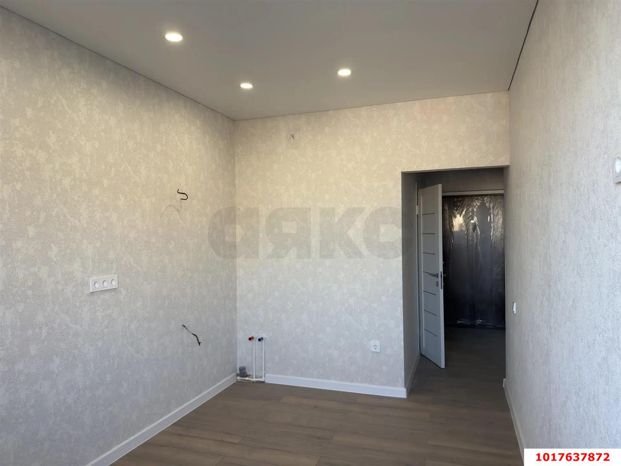 Фото №4: 1-комнатная квартира <span class="whitespace-nowrap">36 м²</span>, <span class="whitespace-nowrap">13/16 эт.</span> - Краснодар, Прикубанский внутригородской округ, Россинского, мкр. жилой комплекс Видный, ул. Командорская, 3к1