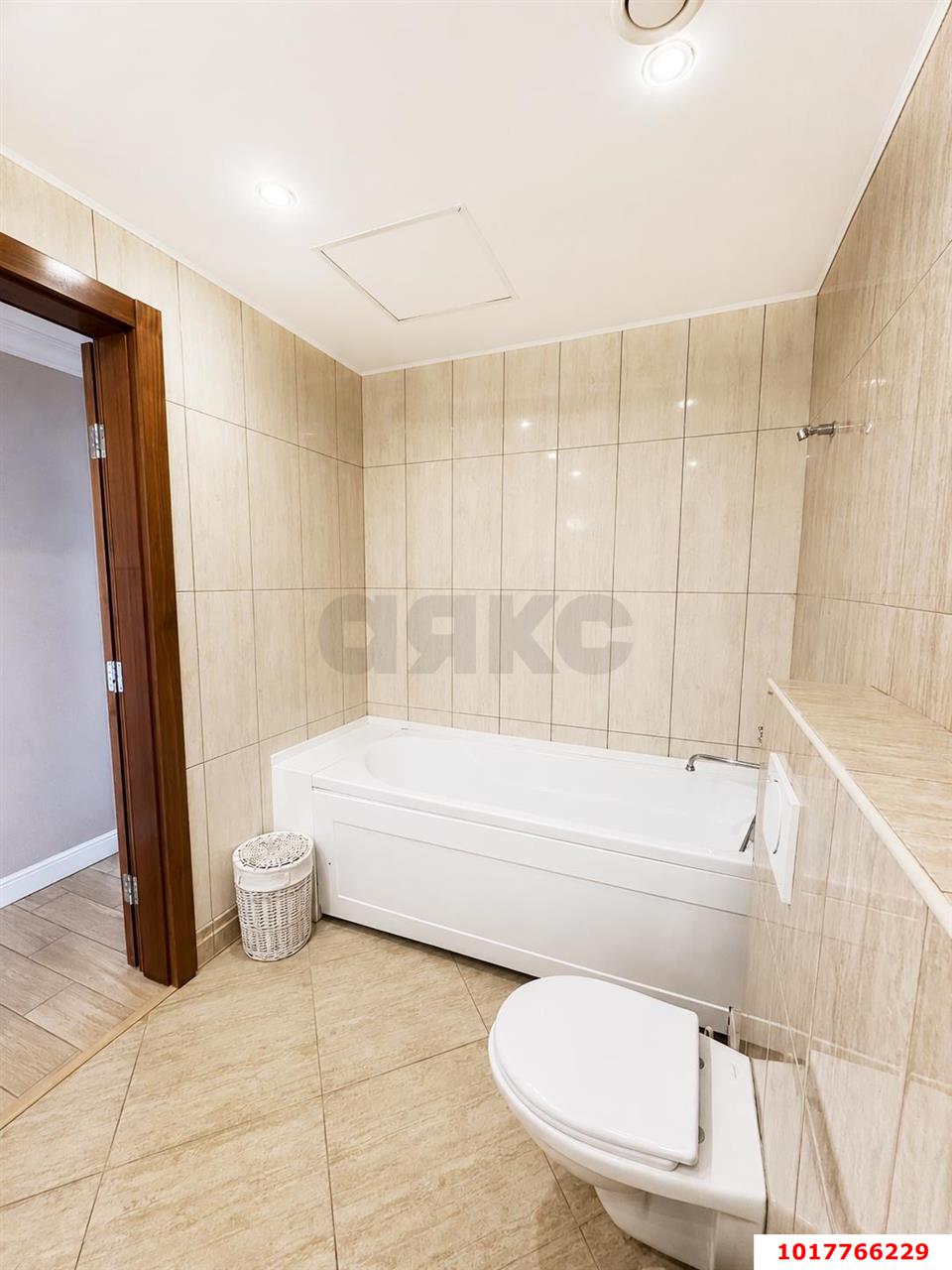 Фото №23: 1-комнатная квартира <span class="whitespace-nowrap">97 м²</span>, <span class="whitespace-nowrap">5/15 эт.</span> - Анапа, мкр. жилой комплекс Золотая Бухта, пр-кт Революции, 3