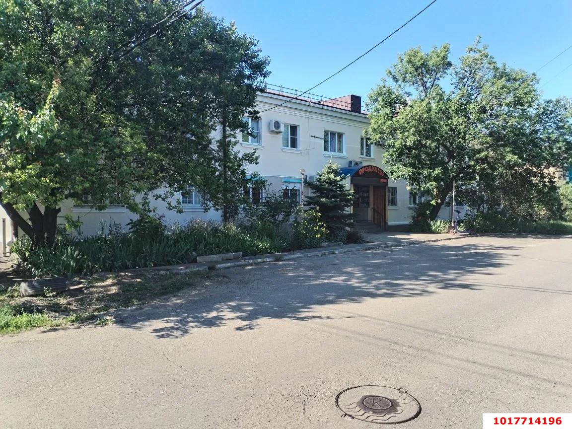 Фото №8: 1-комнатная квартира <span class="whitespace-nowrap">30 м²</span>, <span class="whitespace-nowrap">1/2 эт.</span> - Краснодар, Карасунский внутригородской округ, мкр. Камвольно-суконный Комбинат, ул. 2-я Заречная, 104В