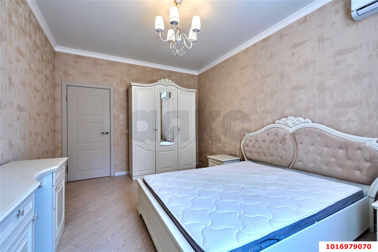 Фото №7: 2-комнатная квартира <span class="whitespace-nowrap">73 м²</span>, <span class="whitespace-nowrap">6/20 эт.</span> - Краснодар, Западный внутригородской округ, мкр. Фестивальный, пр-д Дальний, 11к1
