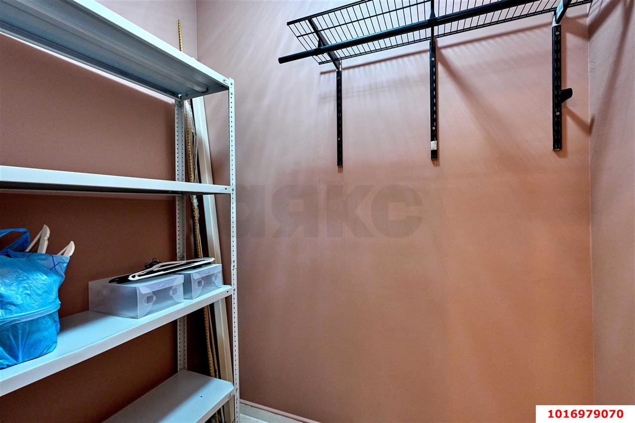 Фото №12: 2-комнатная квартира <span class="whitespace-nowrap">73 м²</span>, <span class="whitespace-nowrap">6/20 эт.</span> - Краснодар, Западный внутригородской округ, мкр. Фестивальный, пр-д Дальний, 11к1