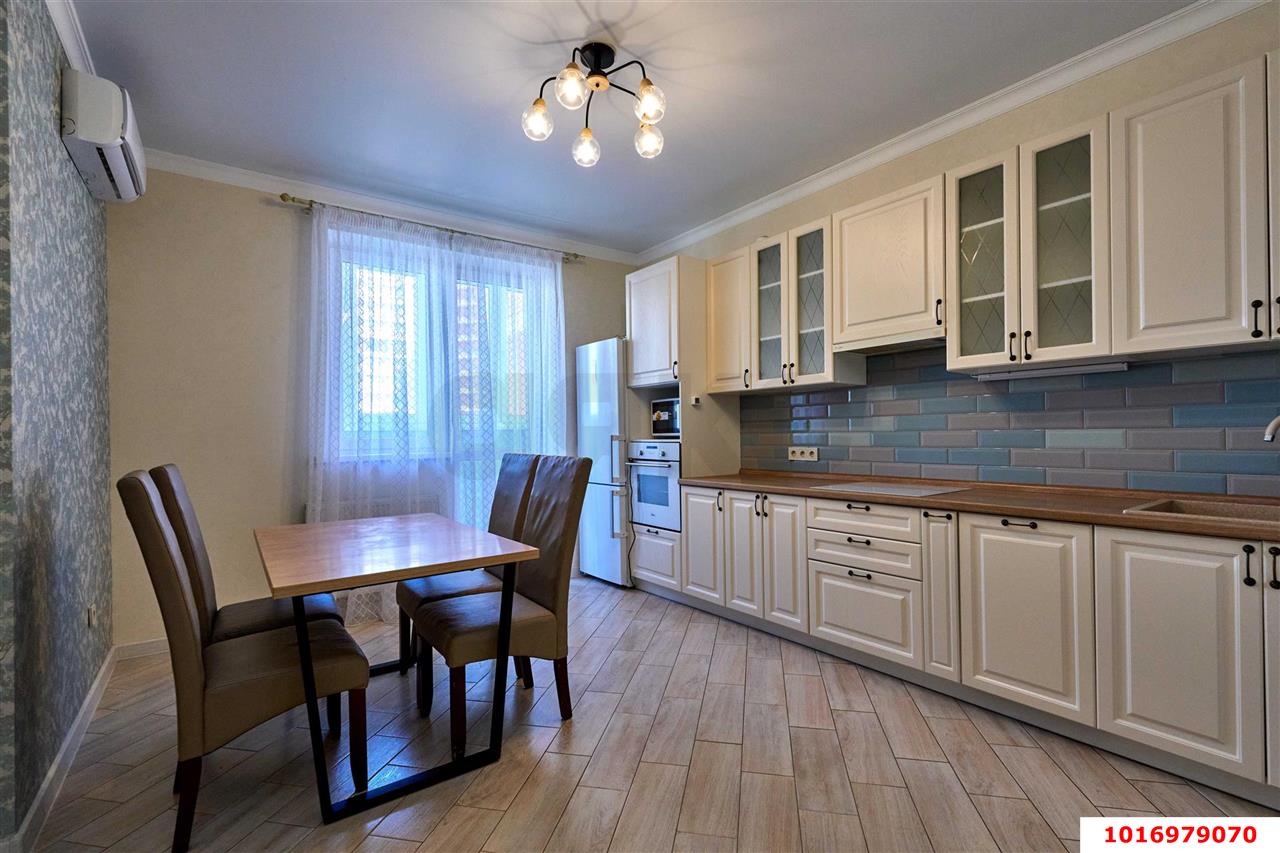 Фото №2: 2-комнатная квартира <span class="whitespace-nowrap">73 м²</span>, <span class="whitespace-nowrap">6/20 эт.</span> - Краснодар, Западный внутригородской округ, мкр. Фестивальный, пр-д Дальний, 11к1