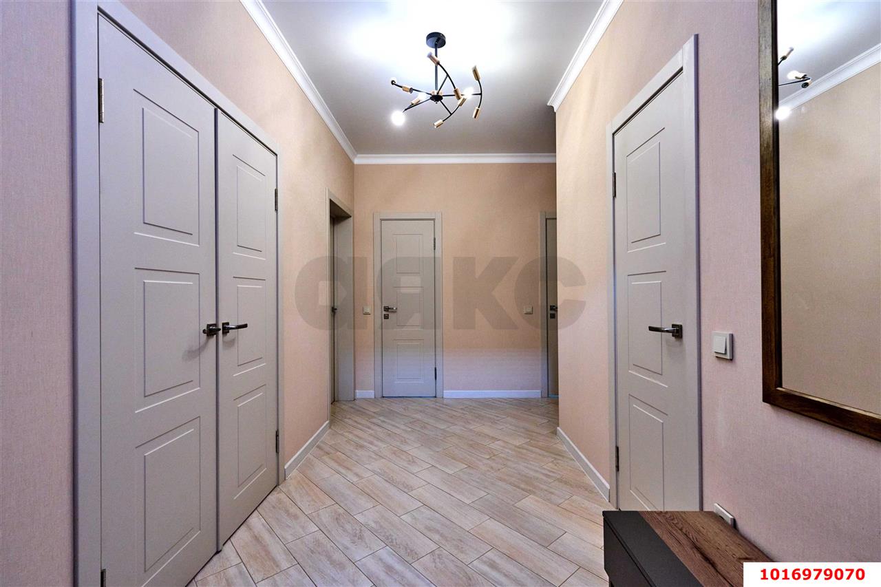 Фото №13: 2-комнатная квартира <span class="whitespace-nowrap">73 м²</span>, <span class="whitespace-nowrap">6/20 эт.</span> - Краснодар, Западный внутригородской округ, мкр. Фестивальный, пр-д Дальний, 11к1