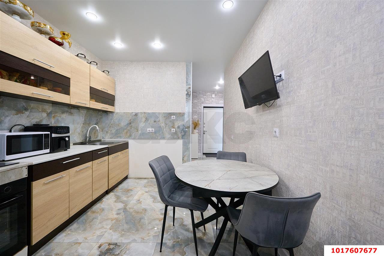 Фото №13: 2-комнатная квартира <span class="whitespace-nowrap">55 м²</span>, <span class="whitespace-nowrap">14/19 эт.</span> - Краснодар, Прикубанский внутригородской округ, Россинского, мкр. жилой комплекс Red777, ул. Адмирала Крузенштерна, 5