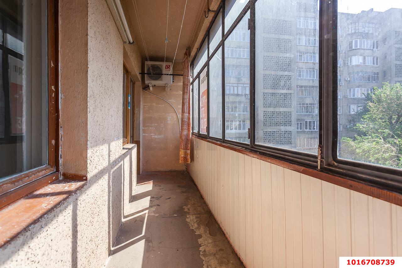 Фото №12: 2-комнатная квартира <span class="whitespace-nowrap">42 м²</span>, <span class="whitespace-nowrap">4/7 эт.</span> - Краснодар, Западный внутригородской округ, мкр. Центральный, ул. Красная, 29