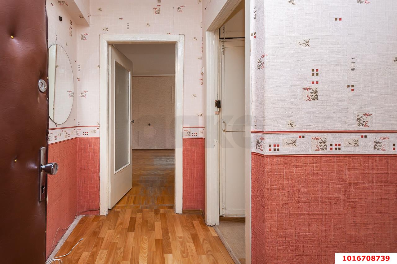 Фото №17: 2-комнатная квартира <span class="whitespace-nowrap">42 м²</span>, <span class="whitespace-nowrap">4/7 эт.</span> - Краснодар, Западный внутригородской округ, мкр. Центральный, ул. Красная, 29