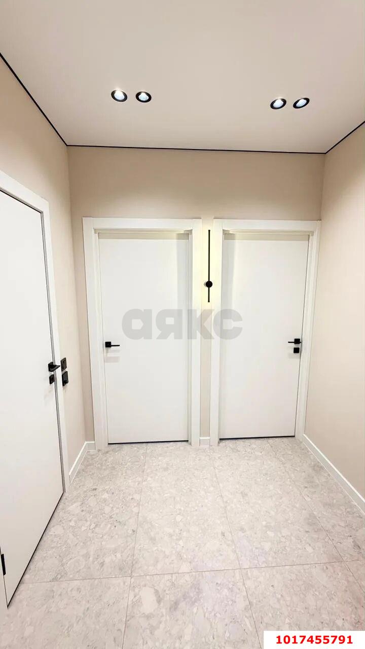 Фото №9: 1-комнатная квартира <span class="whitespace-nowrap">35 м²</span>, <span class="whitespace-nowrap">9/16 эт.</span> - Краснодар, Прикубанский внутригородской округ, мкр. жилой комплекс Самолёт-2, ул. Западный Обход, 57к2