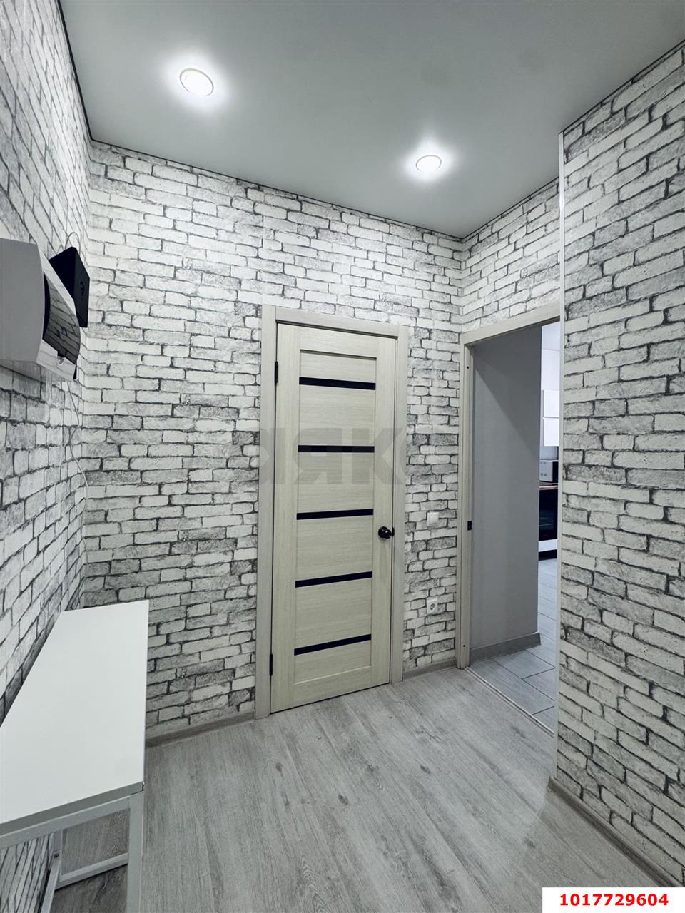 Фото №10: 1-комнатная квартира <span class="whitespace-nowrap">47 м²</span>, <span class="whitespace-nowrap">3/24 эт.</span> - Краснодар, Карасунский внутригородской округ, Хлопчато-бумажный Комбинат, мкр. жилой комплекс Фамилия, ул. Старокубанская, 124