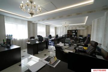Фото №1: Офисное помещение <span class="whitespace-nowrap">608 м²</span>, <span class="whitespace-nowrap">5/5 эт.</span> - Краснодар, мкр. Западный внутригородской округ, ул. Красная, 155/1