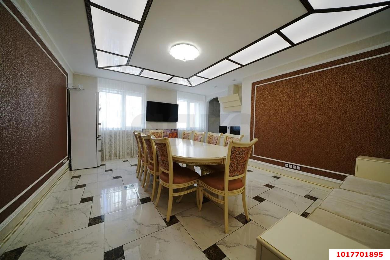 Фото №16: Офисное помещение <span class="whitespace-nowrap">608 м²</span>, <span class="whitespace-nowrap">5/5 эт.</span> - Краснодар, мкр. Западный внутригородской округ, ул. Красная, 155/1