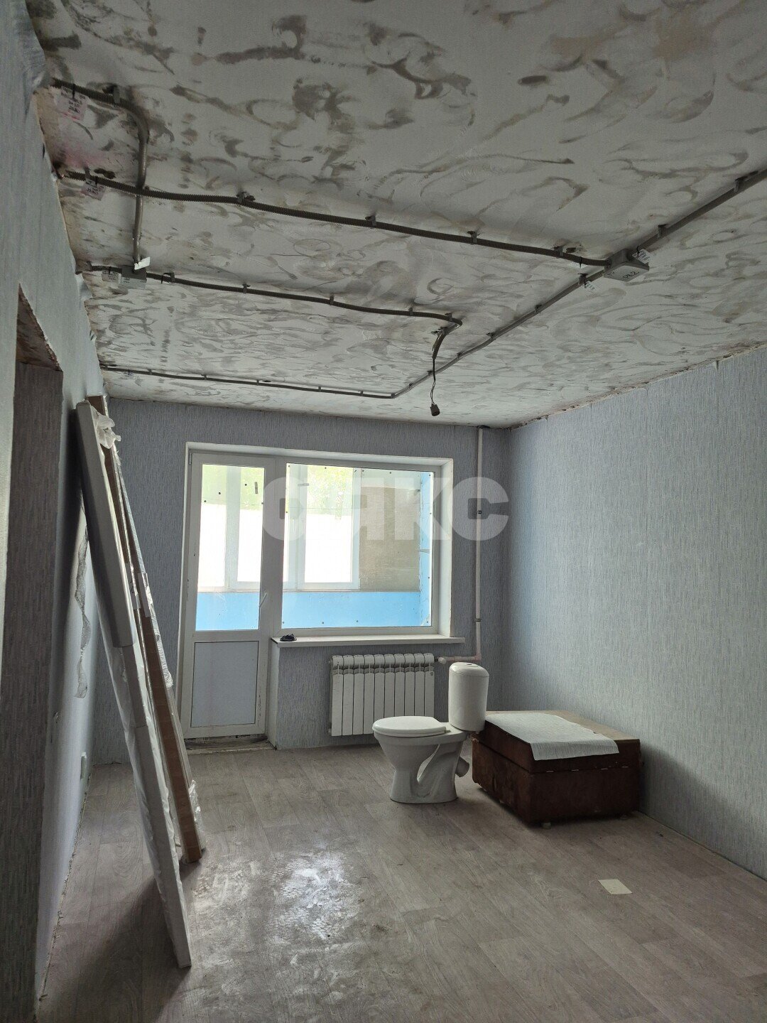 Фото №3: 2-комнатная квартира <span class="whitespace-nowrap">45 м²</span>, <span class="whitespace-nowrap">2/9 эт.</span> - Мариуполь, Левобережный, мкр. Восточный, пр-кт Маршала Жукова, 74