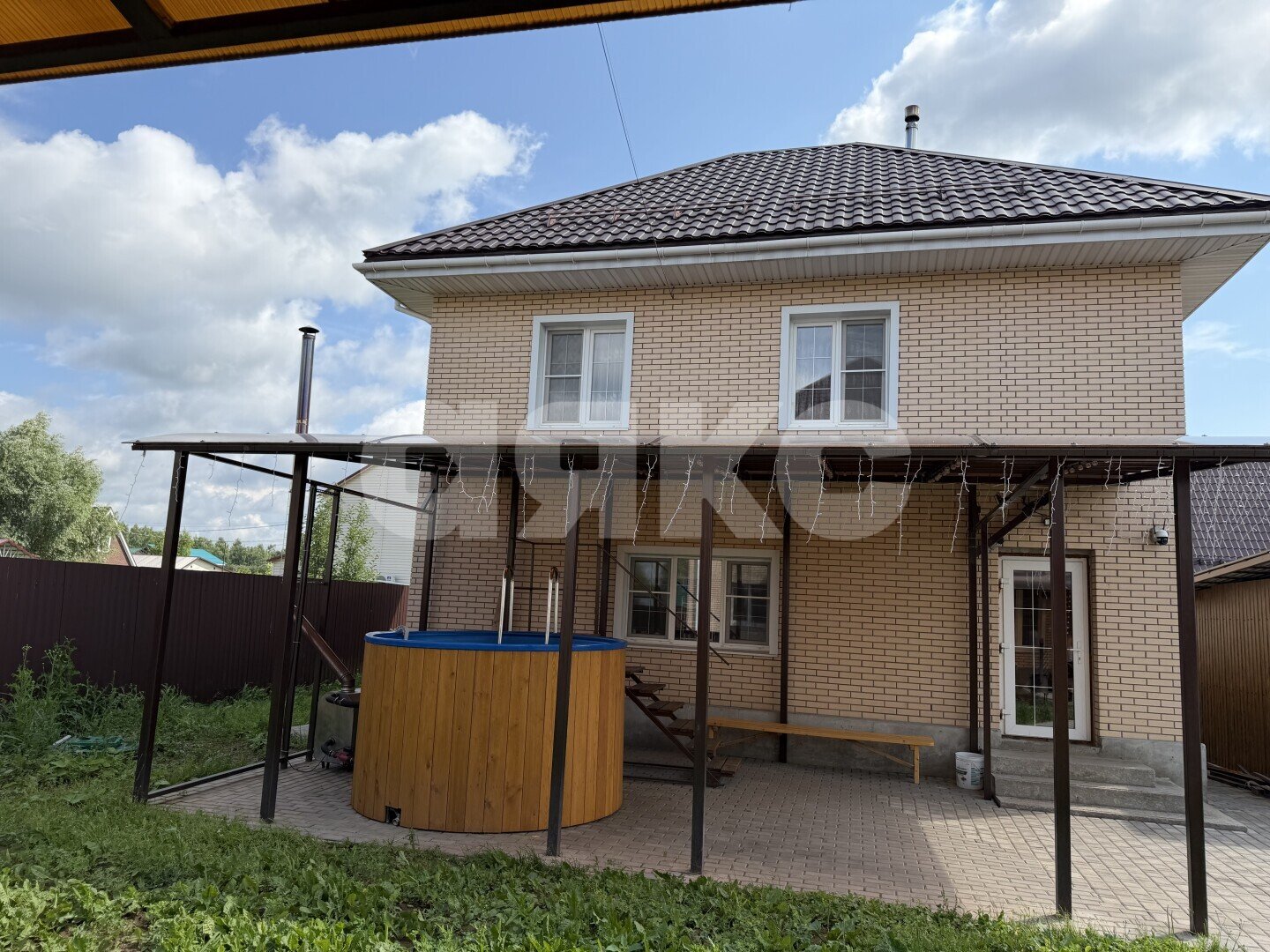 Фото №4: Коттедж <span class="whitespace-nowrap">251 м²</span> <span class="whitespace-nowrap">+ 14 сот.</span>, <span class="whitespace-nowrap">2 эт.</span> - ДНТ Старая Мельница-2, мкр. квартал 30401, 176