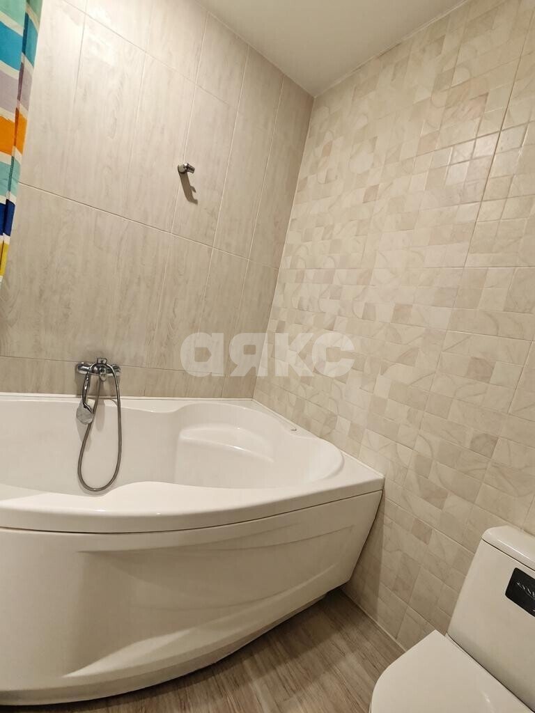 Фото №6: 1-комнатная квартира <span class="whitespace-nowrap">41 м²</span>, <span class="whitespace-nowrap">5/17 эт.</span> - Раменское, мкр. жилой комплекс Зелёная Околица, ул. Крымская, 8
