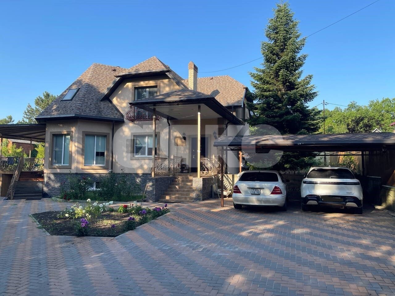 Фото №1: Дом <span class="whitespace-nowrap">186 м²</span> <span class="whitespace-nowrap">+ 9.3 сот.</span>, <span class="whitespace-nowrap">2 эт.</span> - Горячий Ключ, мкр. Курортная Зона, ул. Островского