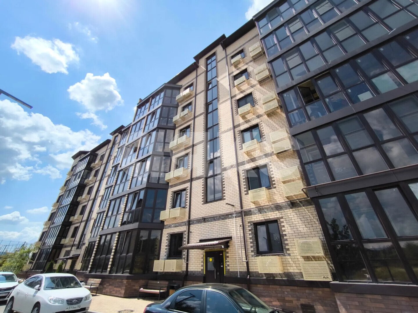 Фото №15: 1-комнатная квартира <span class="whitespace-nowrap">50 м²</span>, <span class="whitespace-nowrap">1/8 эт.</span> - Горячий Ключ, мкр. Городская Больница, ул. Ярославского, 100В