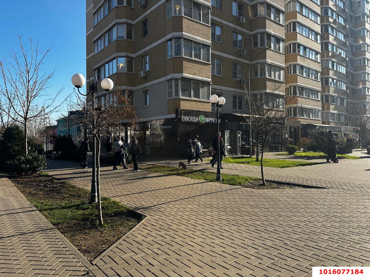 Фото №5: Торговое помещение <span class="whitespace-nowrap">34 м²</span>, <span class="whitespace-nowrap">1/16 эт.</span> - Краснодар, Прикубанский внутригородской округ, Славянский, мкр. Светлоград, ул. Красных Партизан, 1/4к11