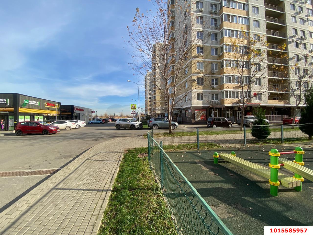 Фото №5: Торговое помещение <span class="whitespace-nowrap">83 м²</span>, <span class="whitespace-nowrap">1/12 эт.</span> - Краснодар, Прикубанский внутригородской округ, Славянский, мкр. Светлоград