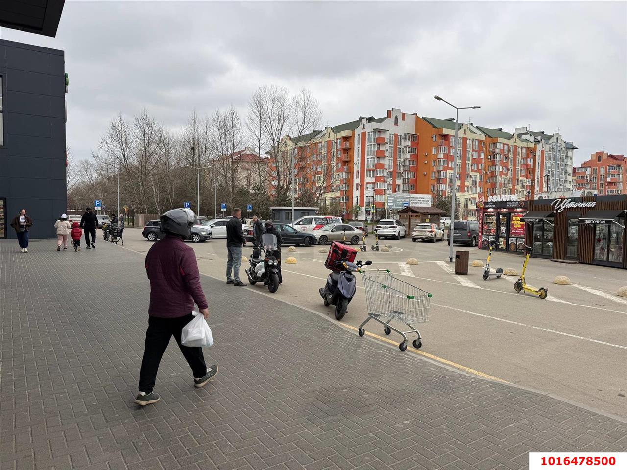 Фото №6: Торговое помещение <span class="whitespace-nowrap">175 м²</span>, <span class="whitespace-nowrap">1/2 эт.</span> - Краснодар, мкр. Прикубанский внутригородской округ, ул. Западный Обход, 41/1