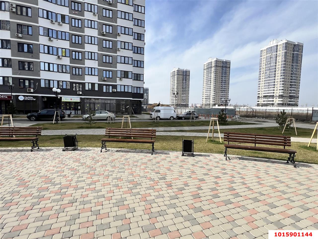 Фото №6: Торговое помещение <span class="whitespace-nowrap">75 м²</span>, <span class="whitespace-nowrap">1/16 эт.</span> - Краснодар, Прикубанский внутригородской округ, Россинского, мкр. жилой комплекс Дружный-2, б-р Адмиралтейский, 3к3