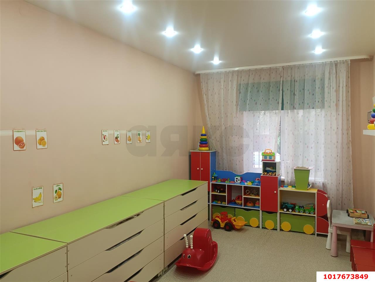 Фото №5: Офисное помещение <span class="whitespace-nowrap">62 м²</span>, <span class="whitespace-nowrap">1/6 эт.</span> - Краснодар, Западный внутригородской округ, Сельскохозяйственный Институт, мкр. Юбилейный, пр-кт Чекистов, 35