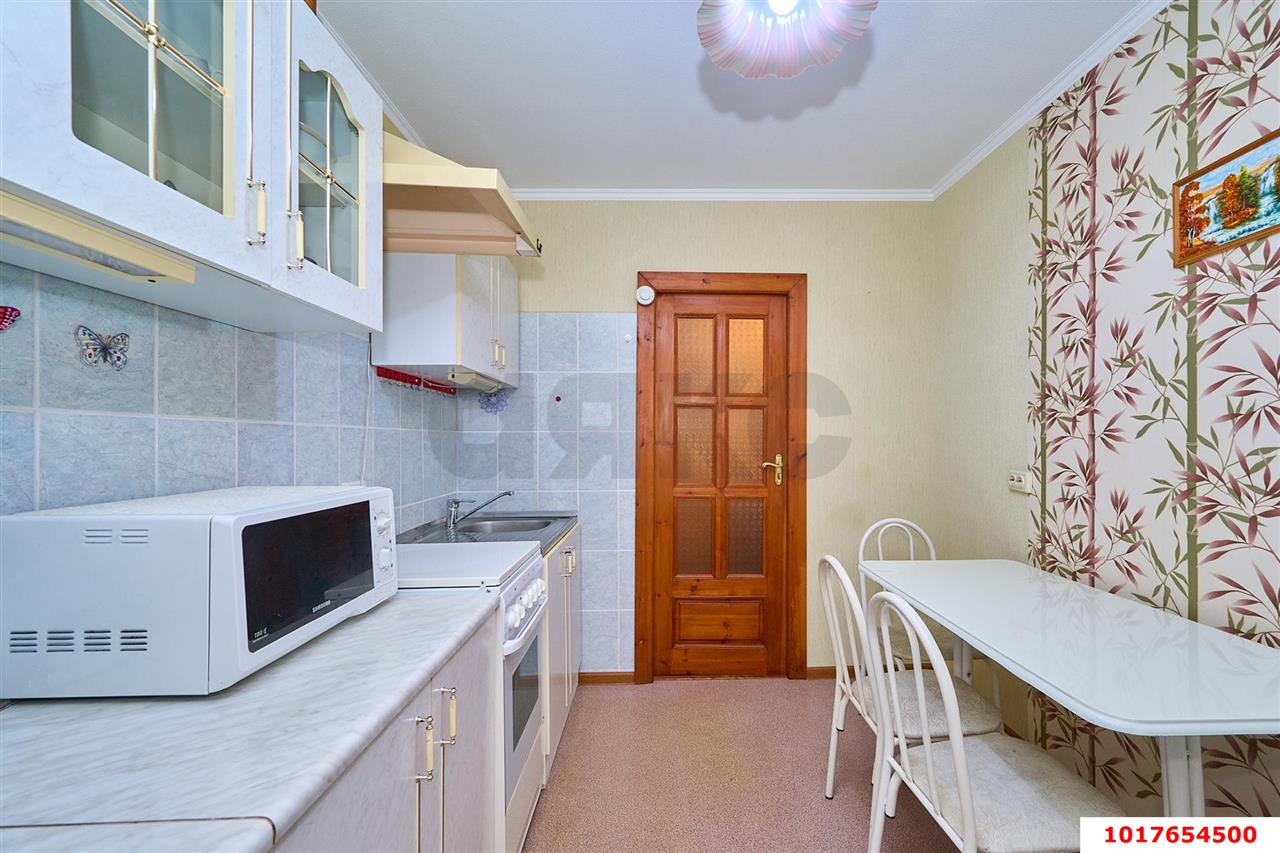 Фото №5: 1-комнатная квартира <span class="whitespace-nowrap">42 м²</span>, <span class="whitespace-nowrap">8/14 эт.</span> - Краснодар, Западный внутригородской округ, мкр. Центральный, ул. имени Пушкина, 5