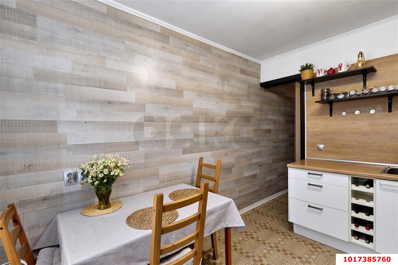 Фото №8: 3-комнатная квартира <span class="whitespace-nowrap">85 м²</span>, <span class="whitespace-nowrap">9/10 эт.</span> - Краснодар, Прикубанский внутригородской округ, мкр. имени Н.И. Вавилова, ул. Вавилова, 18к1