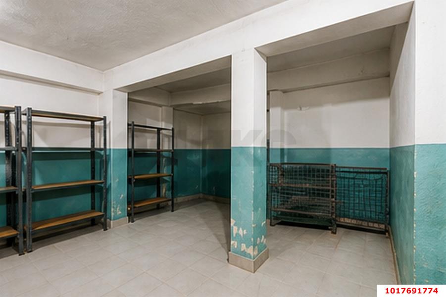 Фото №14: Торговое помещение <span class="whitespace-nowrap">932 м²</span>, <span class="whitespace-nowrap">5 эт.</span> - Краснодар, Прикубанский внутригородской округ, Фестивальный, мкр. Солнечный, ул. Архитектора Ишунина, 2