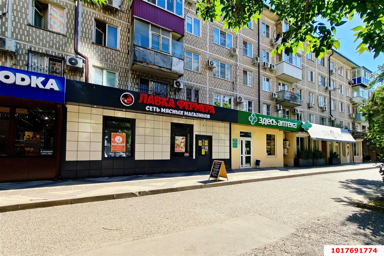 Фото №18: Торговое помещение <span class="whitespace-nowrap">932 м²</span>, <span class="whitespace-nowrap">5 эт.</span> - Краснодар, Прикубанский внутригородской округ, Фестивальный, мкр. Солнечный, ул. Архитектора Ишунина, 2