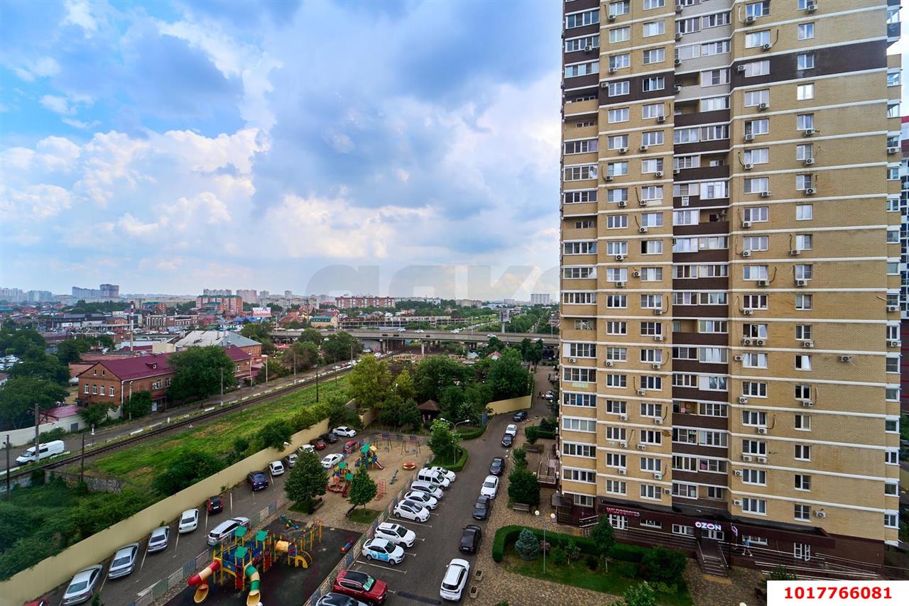 Фото №2: Торговое помещение <span class="whitespace-nowrap">94 м²</span>, <span class="whitespace-nowrap">22 эт.</span> - Краснодар, Центральный внутригородской округ, Центральный, мкр. ЖК Три Богатыря, ул. Садовая, 161/2лит1