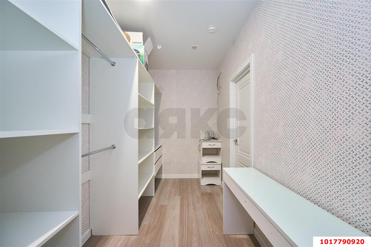 Фото №10: 3-комнатная квартира <span class="whitespace-nowrap">90 м²</span>, <span class="whitespace-nowrap">6/25 эт.</span> - Краснодар, Центральный внутригородской округ, Центральный, мкр. ЖК Большой, ул. Красная, 176лит5/2