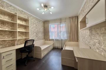Фото №1: 3-комнатная квартира <span class="whitespace-nowrap">69 м²</span>, <span class="whitespace-nowrap">3/4 эт.</span> - Краснодар, мкр. Завод Радиоизмерительных Приборов, ул. Вологодская, 4