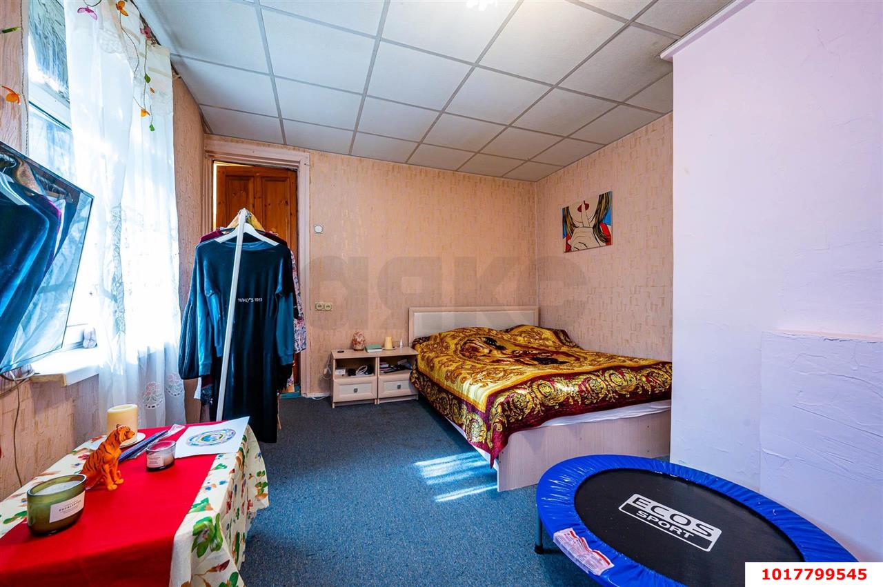 Фото №4: 2-комнатная квартира <span class="whitespace-nowrap">39 м²</span>, <span class="whitespace-nowrap">2/2 эт.</span> - Краснодар, Центральный внутригородской округ, мкр. Центральный, ул. Митрофана Седина, 16
