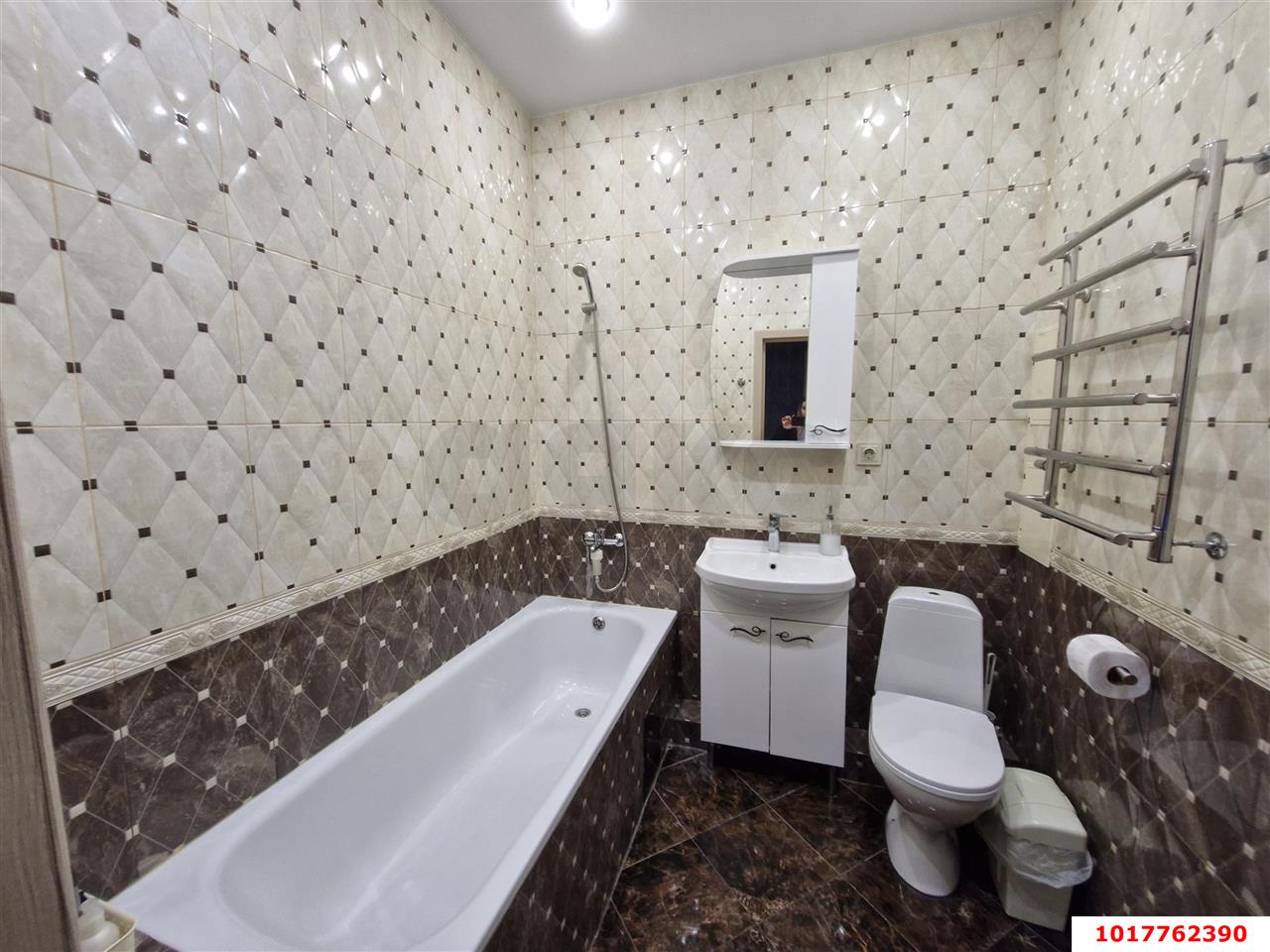 Фото №3: 1-комнатная квартира <span class="whitespace-nowrap">46 м²</span>, <span class="whitespace-nowrap">12/19 эт.</span> - Краснодар, Прикубанский внутригородской округ, Авиагородок, мкр. ЖК На Стахановской, ул. Стахановская, 1