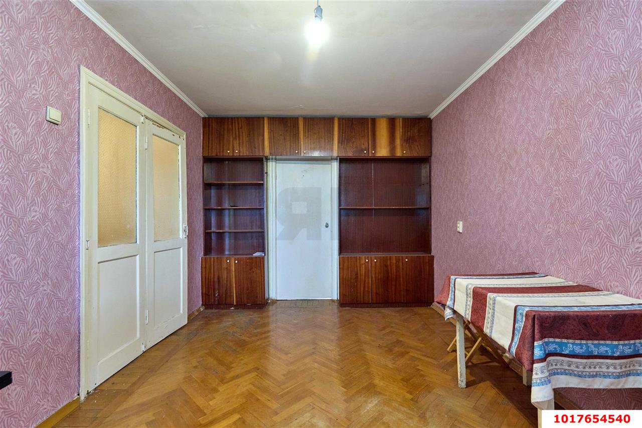 Фото №5: 2-комнатная квартира <span class="whitespace-nowrap">41 м²</span>, <span class="whitespace-nowrap">5/5 эт.</span> - Краснодар, Западный внутригородской округ, мкр. Фестивальный, ул. Свободы, 23