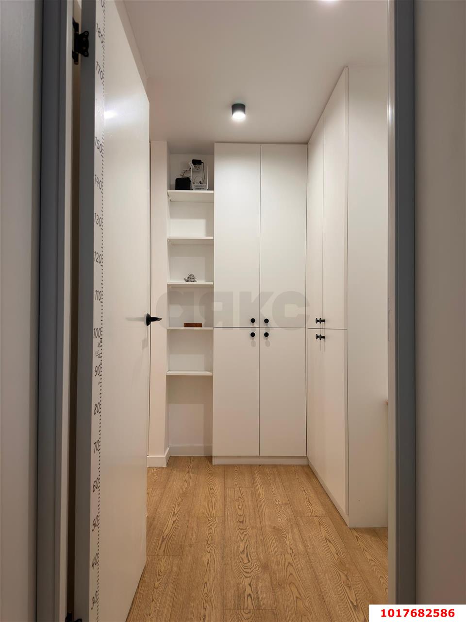 Фото №4: 1-комнатная квартира <span class="whitespace-nowrap">52 м²</span>, <span class="whitespace-nowrap">9/16 эт.</span> - Краснодар, Прикубанский внутригородской округ, мкр. Восточно-Кругликовский, ул. Героев-Разведчиков, 17
