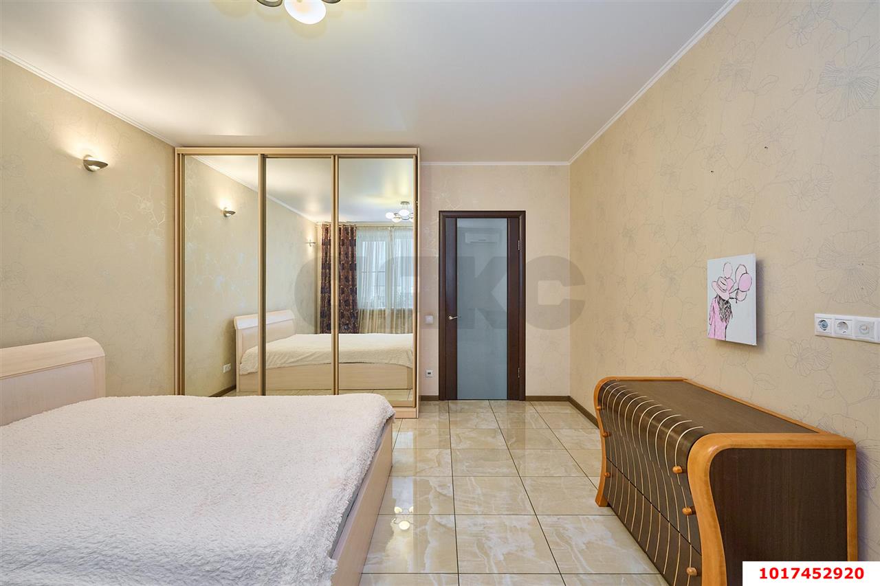 Фото №7: 2-комнатная квартира <span class="whitespace-nowrap">98 м²</span>, <span class="whitespace-nowrap">7/7 эт.</span> - Краснодар, Центральный внутригородской округ, Покровка, мкр. Центральный, ул. Карасунская набережная, 32