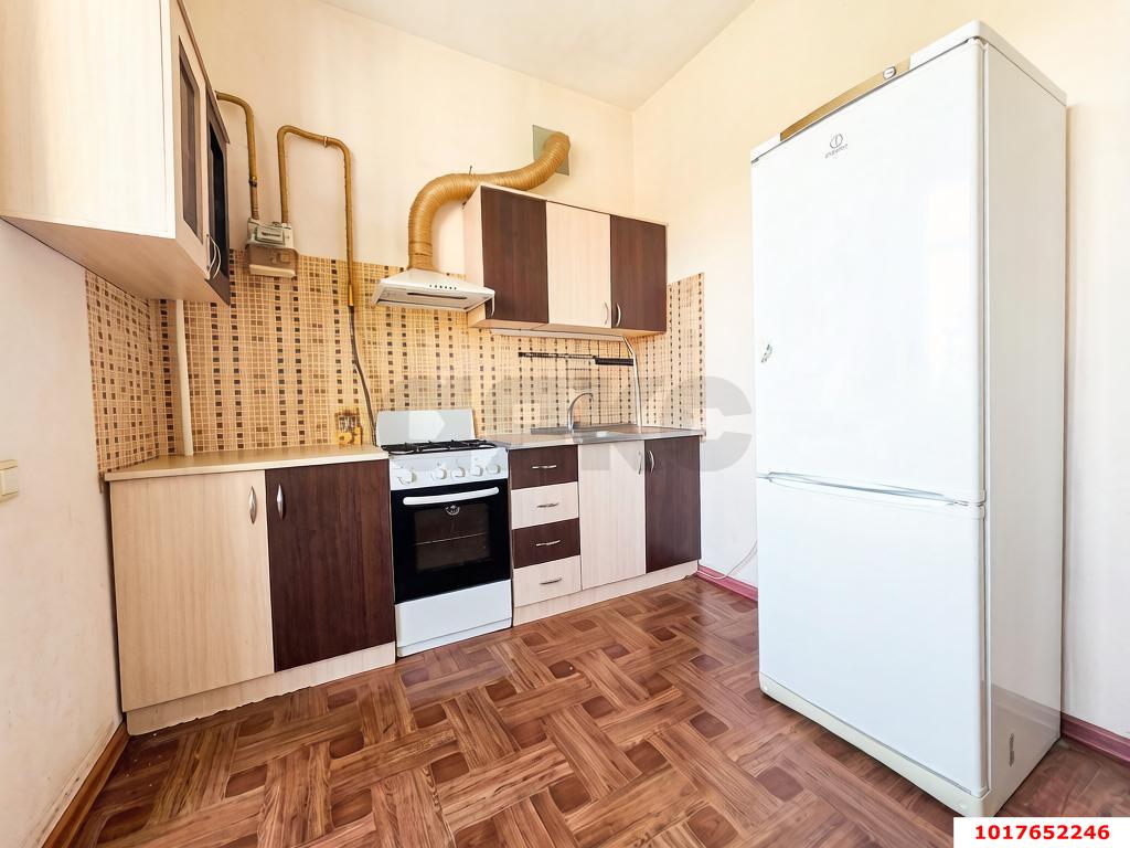Фото №4: 1-комнатная квартира <span class="whitespace-nowrap">56 м²</span>, <span class="whitespace-nowrap">4/8 эт.</span> - Краснодар, Прикубанский внутригородской округ, мкр. Восточно-Кругликовский, ул. Черкасская, 61
