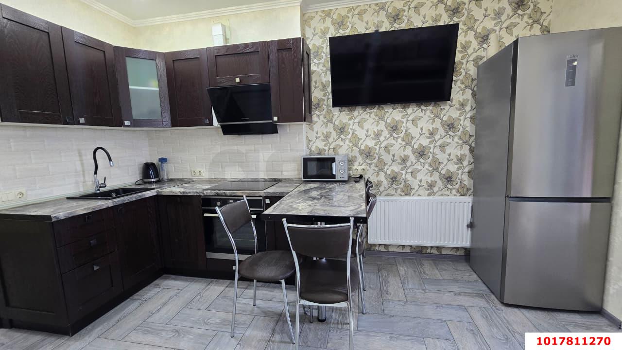 Фото №7: 1-комнатная квартира <span class="whitespace-nowrap">48 м²</span>, <span class="whitespace-nowrap">14/17 эт.</span> - Краснодар, Центральный внутригородской округ, ЖК Одесский, мкр. Центральный, ул. Коммунаров, 270